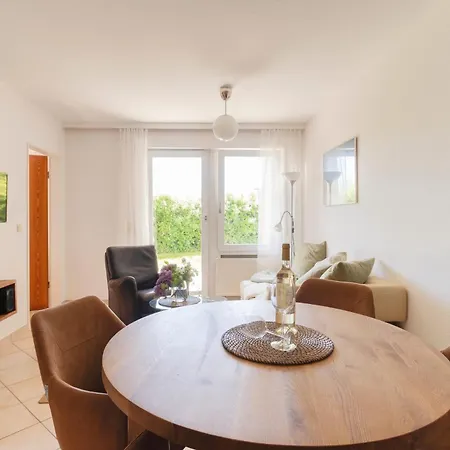 Unter Den Linden 3 Erdgeschoss Mit Neuem Bad *